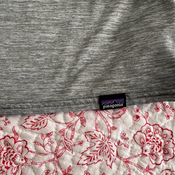 Patagonia Capilene Baselayer - Picture 2 of 7